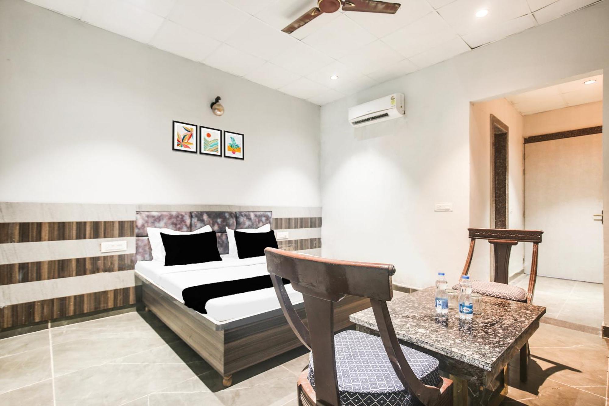 Hotel O Ravi & Banquet Lalewal 外观 照片