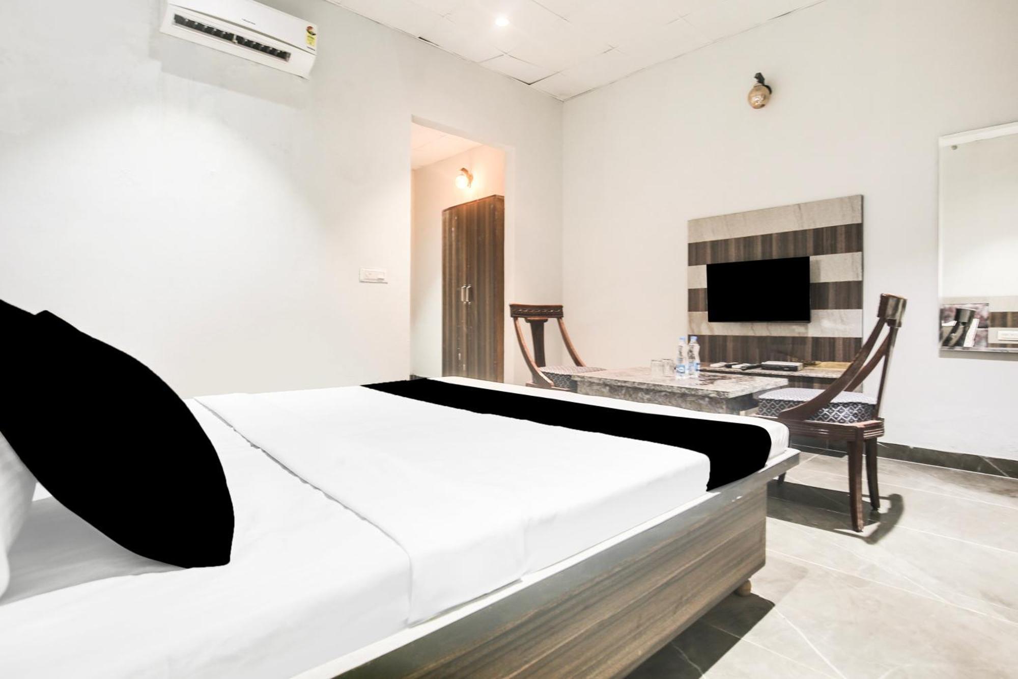 Hotel O Ravi & Banquet Lalewal 外观 照片