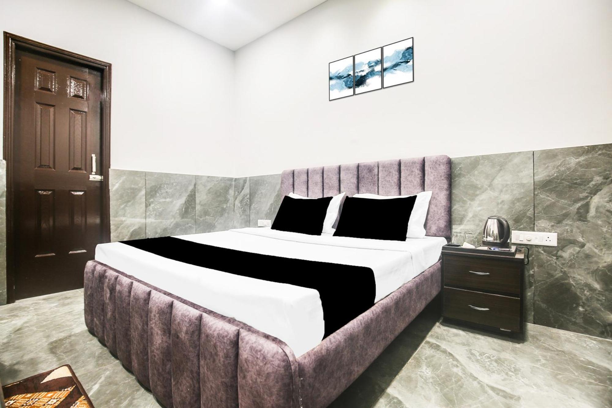 Hotel O Ravi & Banquet Lalewal 外观 照片